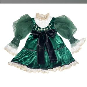 Petite Maison kids green dress